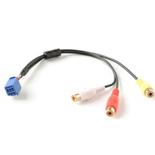����RCA������VTR�����������ڷ���DVD����6����ɫAV�˿�������