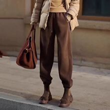 年冬季新款棕咖色加绒加厚束脚卫裤女松紧腰宽松休闲裤长裤