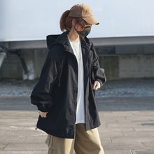 冲锋衣女外套女新款宽松百搭薄风衣春秋款连帽休闲冲锋衣慵懒风潮