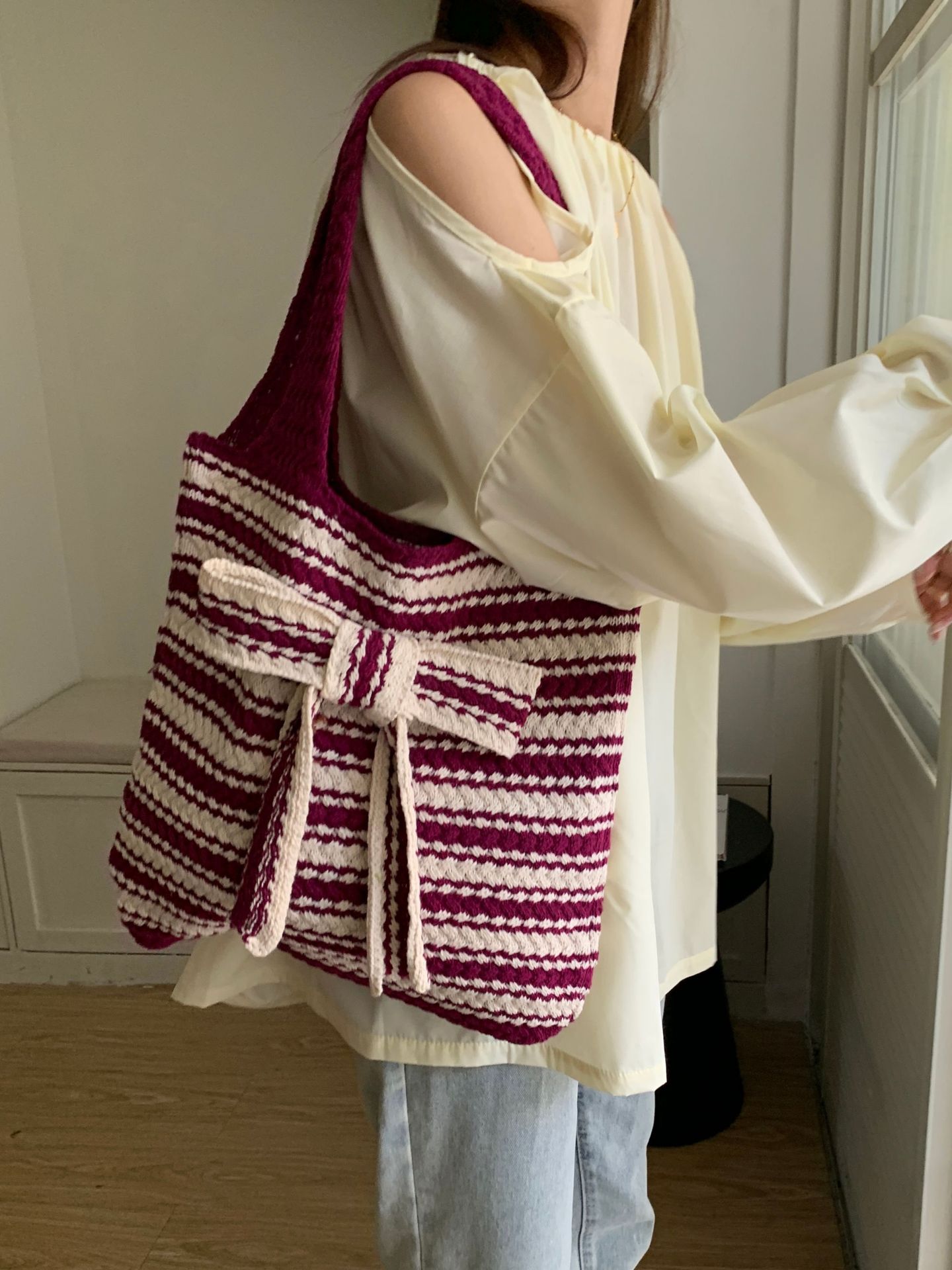 378g Weight Polyester Lining Material Weave Fashion Element Open Closure Type Double Shoulder Straps Strap Type Shoulder Bag Bags Type Travel, Daily Occasion Polyester Material Stripe, Bow Knot Pattern All Seasons Season Women's Gender Vintage Style Style Medium Size Women's Medium Polyester Stripe Bow Knot Vintage Style Weave Open Shoulder Bag 9