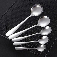 スプーンのステンレスの長い柄のスプーンのスープの携帯のスプーンの厚いスプーンの食事のスプーンのスプーンの鉄のスプーンの卸売りの食器