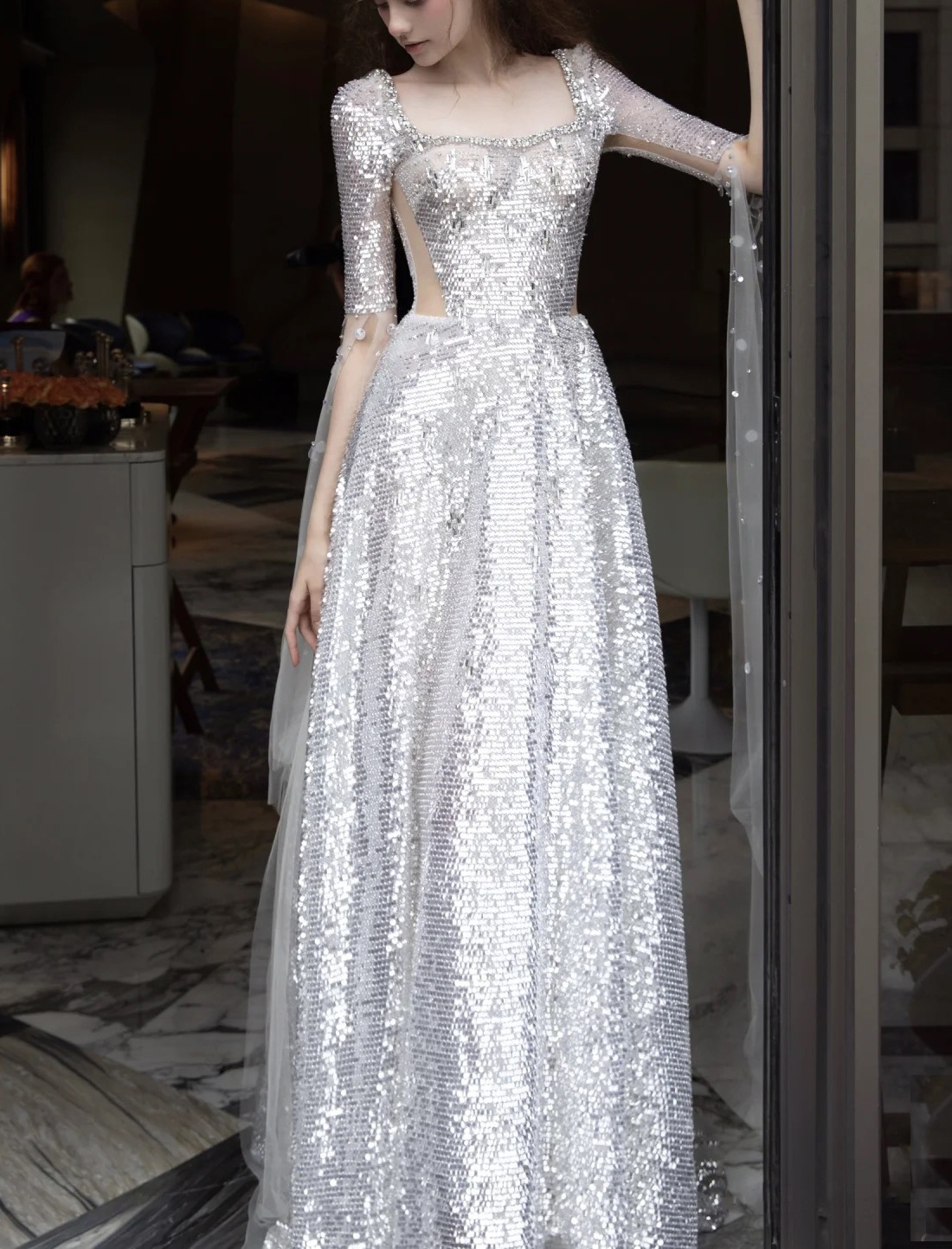 Women's Silver Sequined Off-The-Shoulder Evening Gown Hepburn Style Starry Sky Party Toast Dress Model Runway Annual Event_ecoleips.com