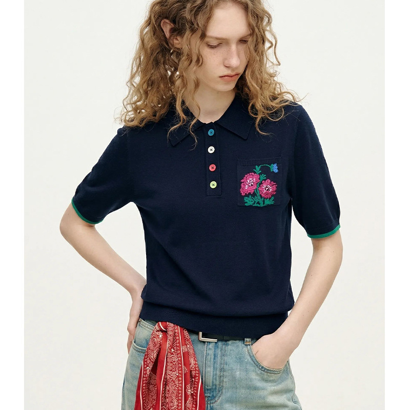 [Cs Order] Lyocell French-Style Simple Embroidered Lapel Short-Sleeve Knit Shirt with Unique Colorful Buttons