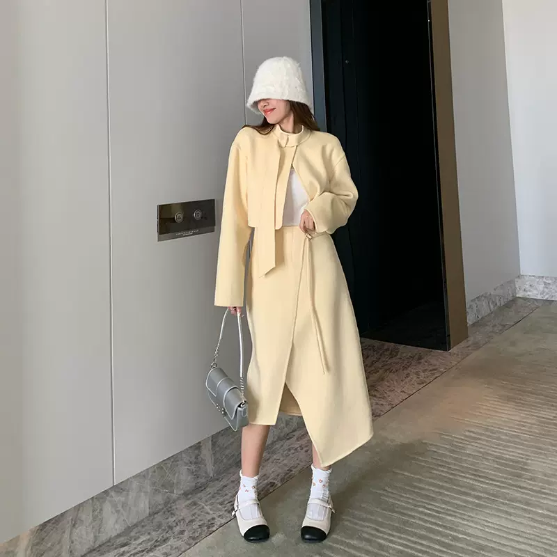 朱莉亚法式手工羊毛双面尼短款外套女气质时尚毛呢大衣半裙套装