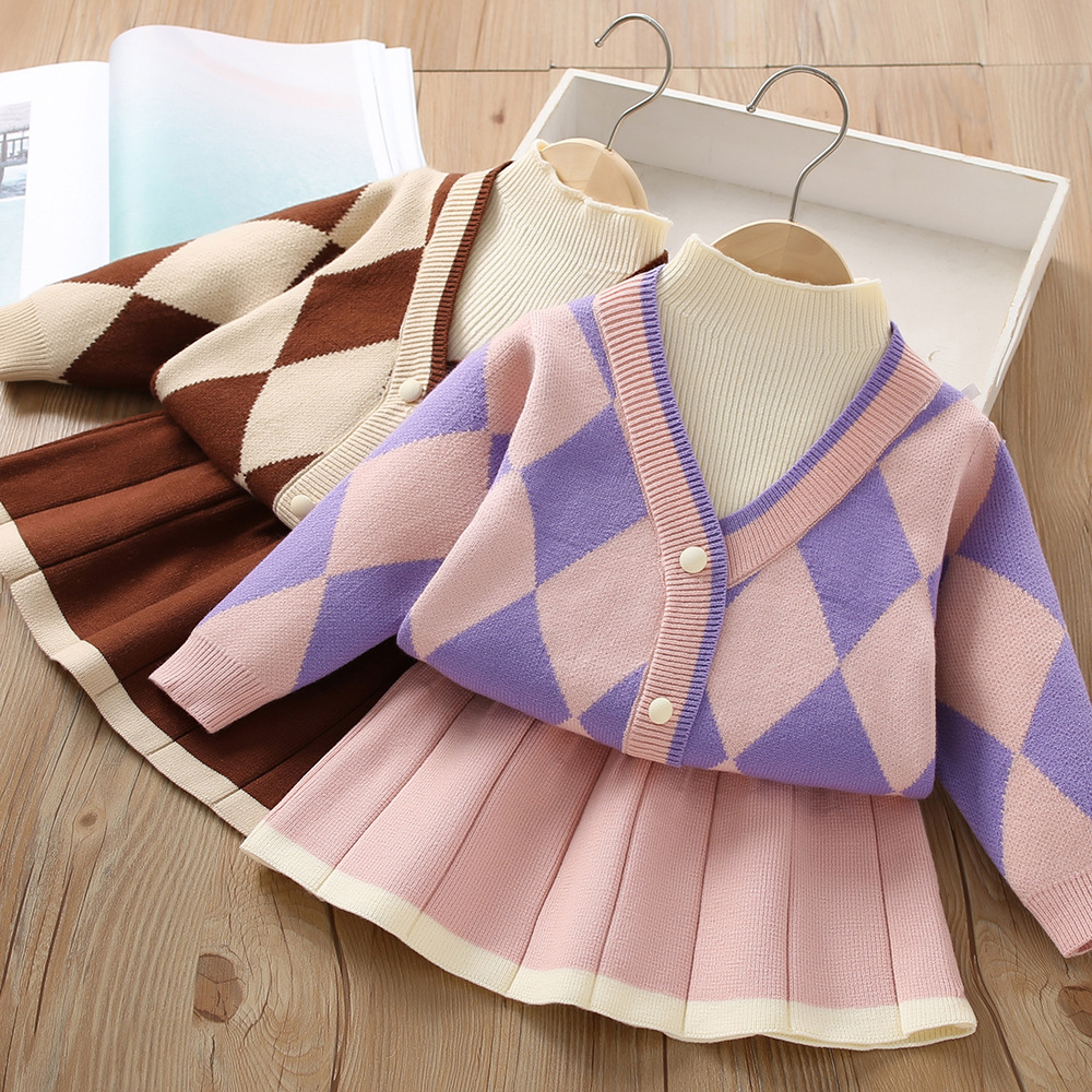 Conjunto de punto para niñas dos piezas, cuello en V falso, manga larga – estilo coreano otoño-invierno.