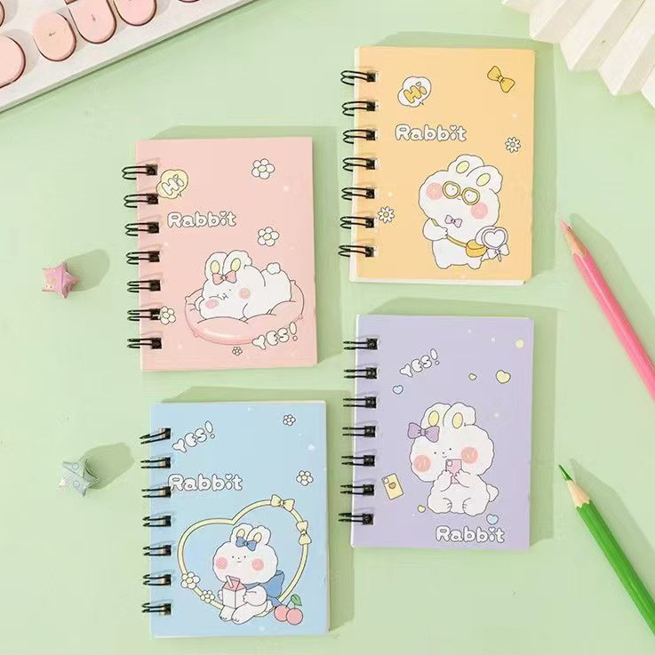 Cuaderno de bolsillo de dibujos animados A7 portátil para niños estudiantes regalos recompensas pequeñas bobinas de regalo mini cuaderno