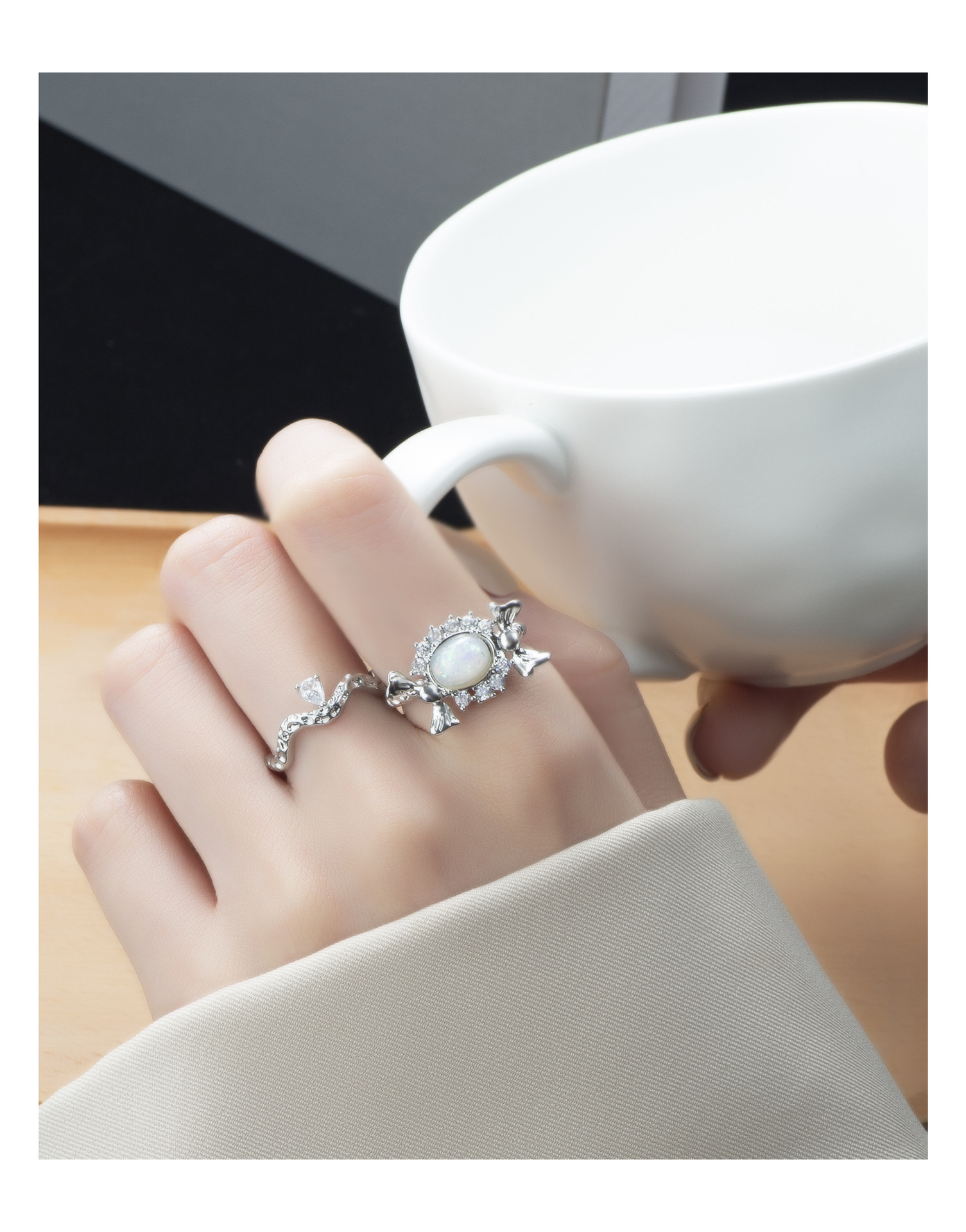 Fashion Bow Knot Copper Plating Inlay Artificial Gemstones Zircon Rings 1 Piece