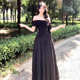 黑色气质大码胖mm温柔一字肩连花苞裙衣裙冷淡系感收腰宴会礼服裙