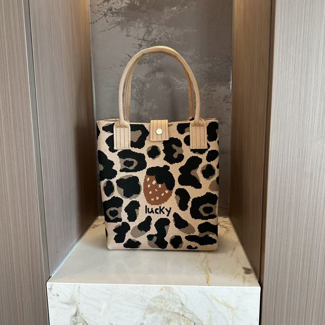Catuones lindas bolsas de punto bolsas de almacenamiento de viaje pequeño portátil hombro único oblicuo bolsas de teléfono móvil bolsas de mano de mujer versátiles