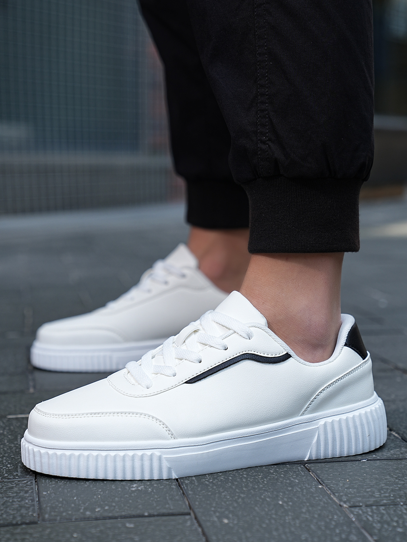 Otoño e Invierno Zapatos altos zapatos de moda estudiante zapatos de la Junta Deportiva zapatos de moda versátiles zapatos casuales deportes casuales zapatos blancos para los estudiantes