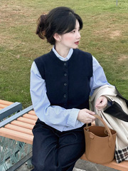 藏青色圆领针织马甲女款2025新款秋冬高级感无袖毛衣坎肩外搭上衣