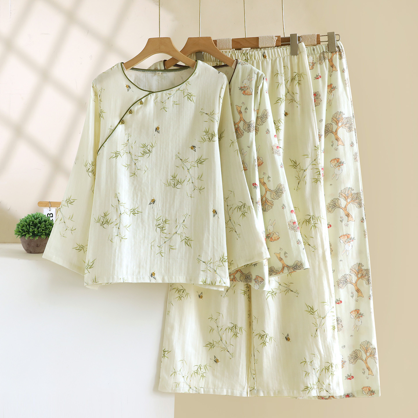 2026 Frühjahr/Sommer Neues Damen-Pyjama-Set 100% Baumwollgaze Chinesischer Stil Rundhals Dünne Ärmel Lange Hose Lose Hauskleidung – Detail 2