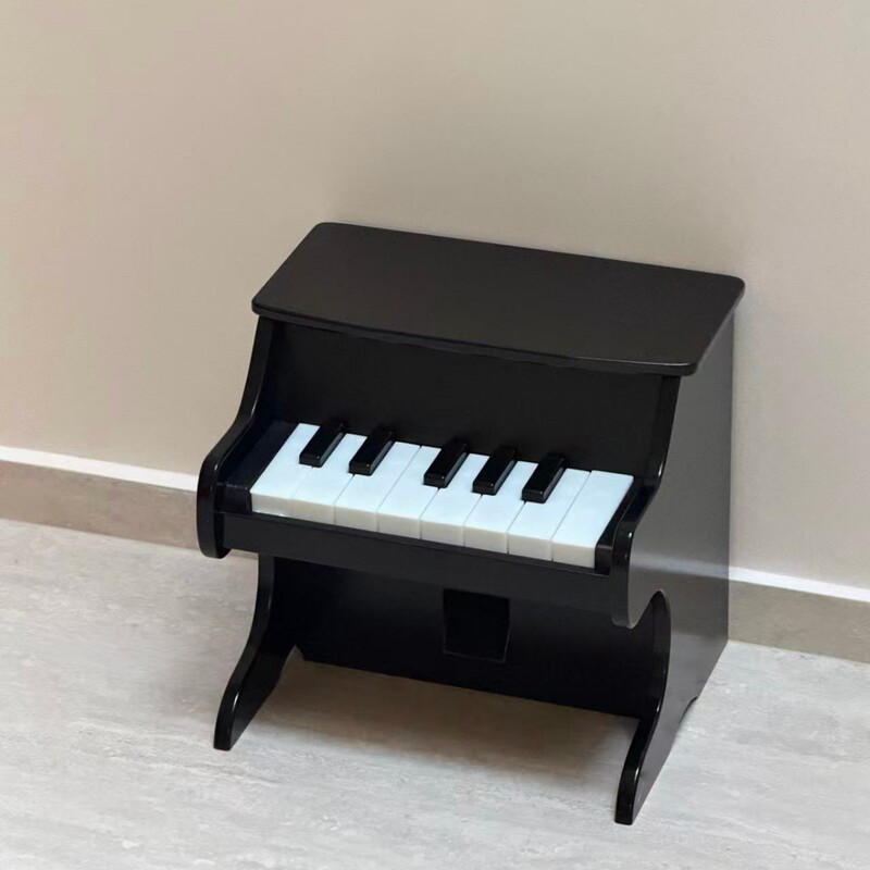 Pet Piano Toy for Interactive Feeding and Entertainment, Dispenses Food with a Press, Can Be Filled with Freeze-Dried Food, Universal Toy for Cats and Dogs