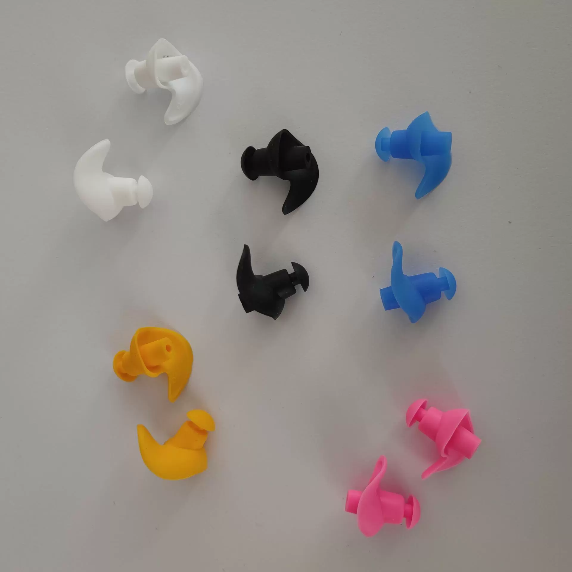 Популярные наушники-затычки для плавания в форме ушей от Amazon, водонепроницаемые, прямые поставки с фабрики, силиконовые, профессиональные, мягкие, для взрослых.