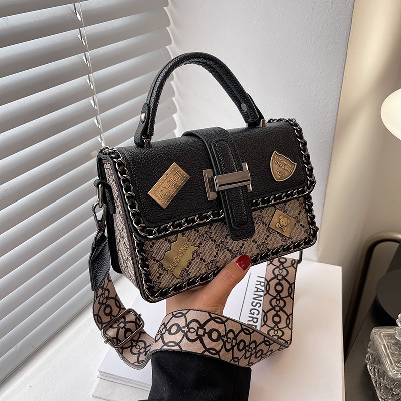 Nischendesign High-End für Frauen 2025 Neue trendige super beliebte kleine quadratische vielseitige Handtasche Schulter-Umhängetasche_voghion.com