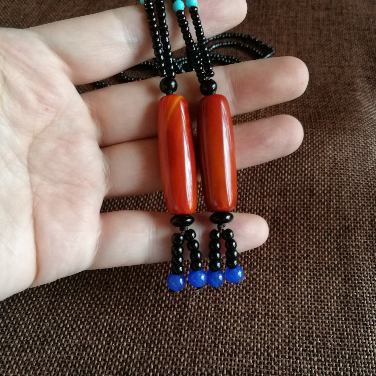 智贝详情图_7批发战国红玛瑙衣服链吊坠路路通毛衣链长款毛衣链