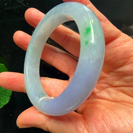 玉器工艺品;翡翠手饰;翡翠项饰