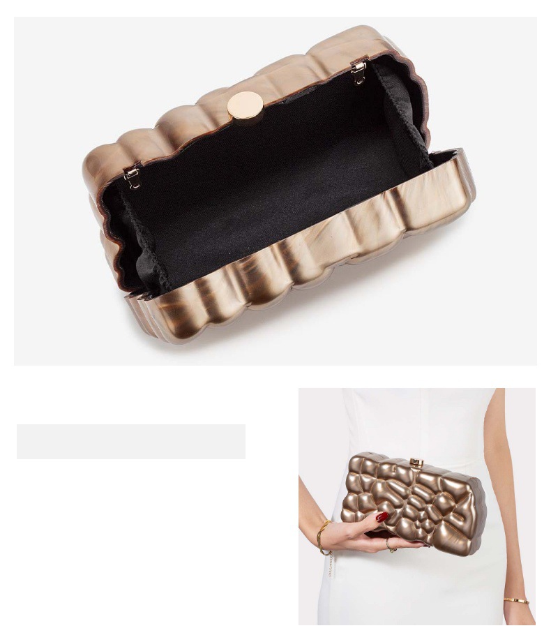 Pochette elegante in acrilico a conchiglia per cerimonia sposa_voghion.com