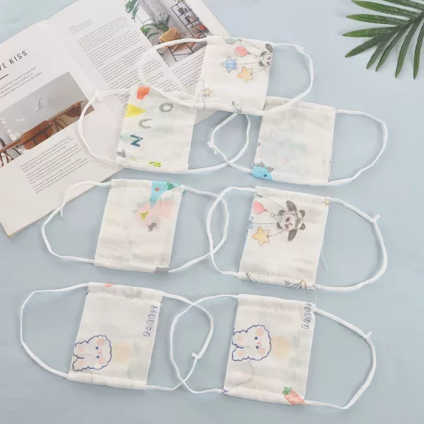 Manufacturer's Ready Stock Multi-Layer Gauze Masks, Warm Cartoon-Style Elastic Breathable Adjustable Ear-Hanging Rope Masks Wholesale