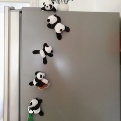 Panda plush fridge magnet cute cartoon plush toy Chengdu tourist souvenir gift mini panda magnetic sticker