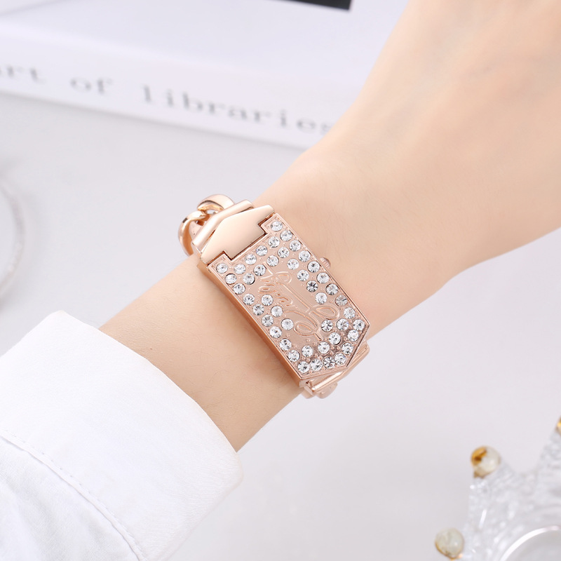 Comercio exterior nuevo estilo de diamantes de moda europea y americana Flip elegante reloj de pulsera de las mujeres reloj no mecánico reloj de cuarzo de las mujeres