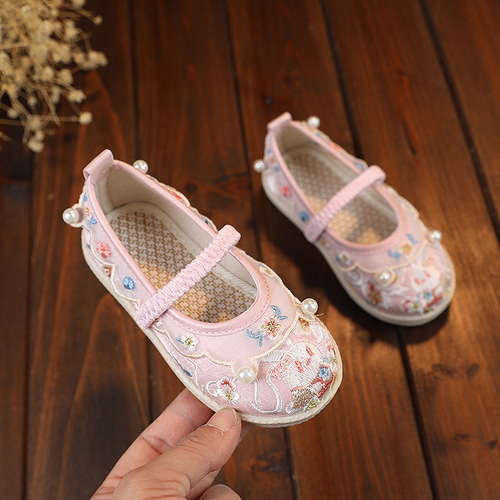 Children's Hanfu Shoes for Girls,  New Spring and Autumn Ancient Style Embroidered Shoes, Princess Children's Costume Shoes, Han Style Shoes, Fabric Shoes