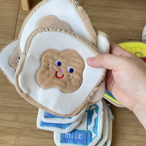 Round plush bag zipper girl back bar pendant storage bag children's coin purse cartoon creative bag LQB06