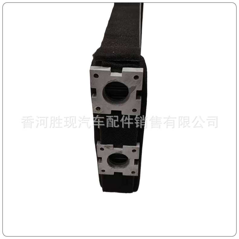 6618304888 Sh8103300 Is Suitable for the Front Heater Water Tank of Ssangyong Istana Mb100