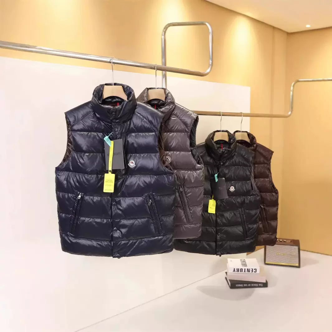 秋冬款男士宽松休闲滑雪适纯色亮面防水立领羽绒马甲保暖防风外套