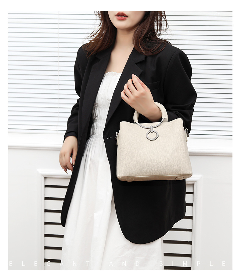 Women's bag elegant middle-aged women's mother bag versatile elegant multi-layer crossbody large capacity handbag_voghion.com