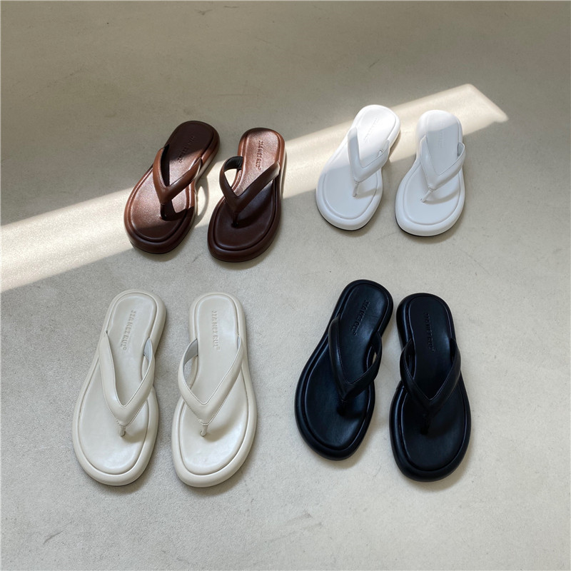 Summer outdoor flat slippers for women 2022 new South Korea flip flops slip-on open toe beach slippers