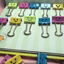 跨境热销网红笑脸长尾夹19mm燕尾夹文件夹亚马逊票据夹长尾夹批发