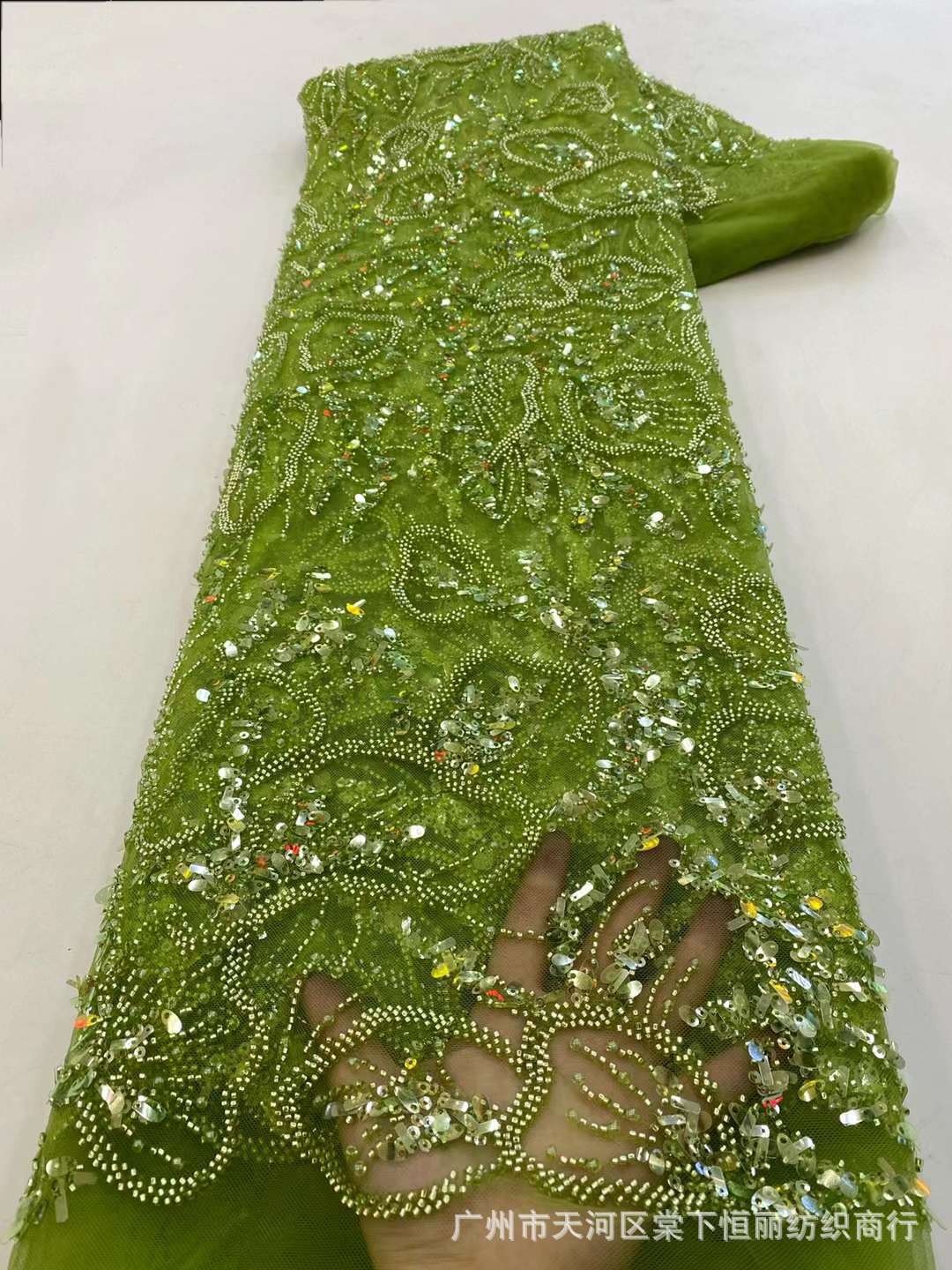 Clásico de lentejuelas rayas perlas bordado lentejuelas malla moda vestido novia con cuentas tela laceMN317
