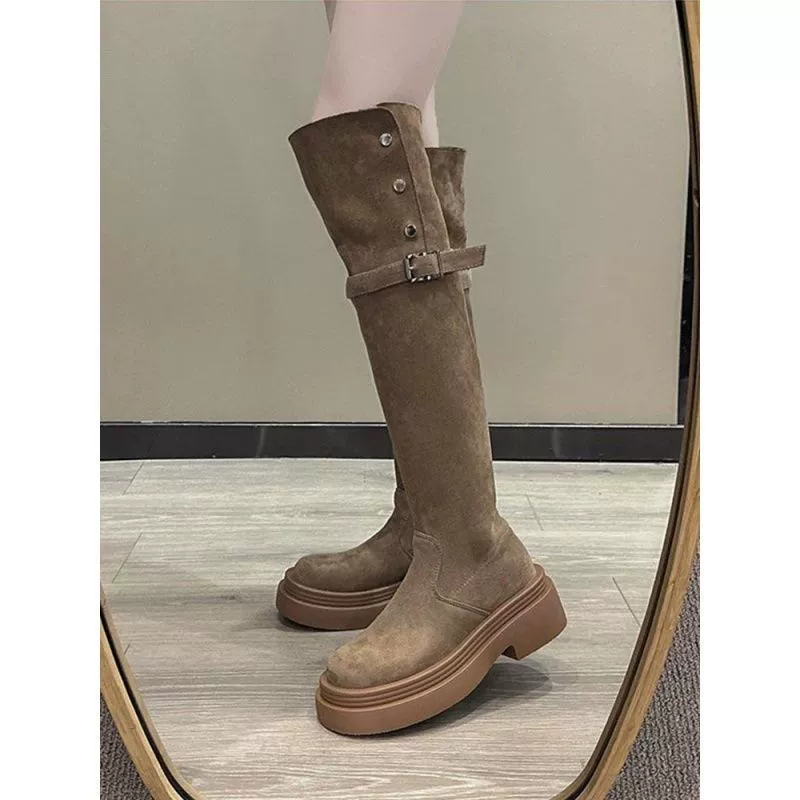 Носите две сигаретные трубки, сложенные на коленях сапоги 2024 Летние маленькие сапоги женские толстые подошвы увеличены, тонкие сапоги рыцаря