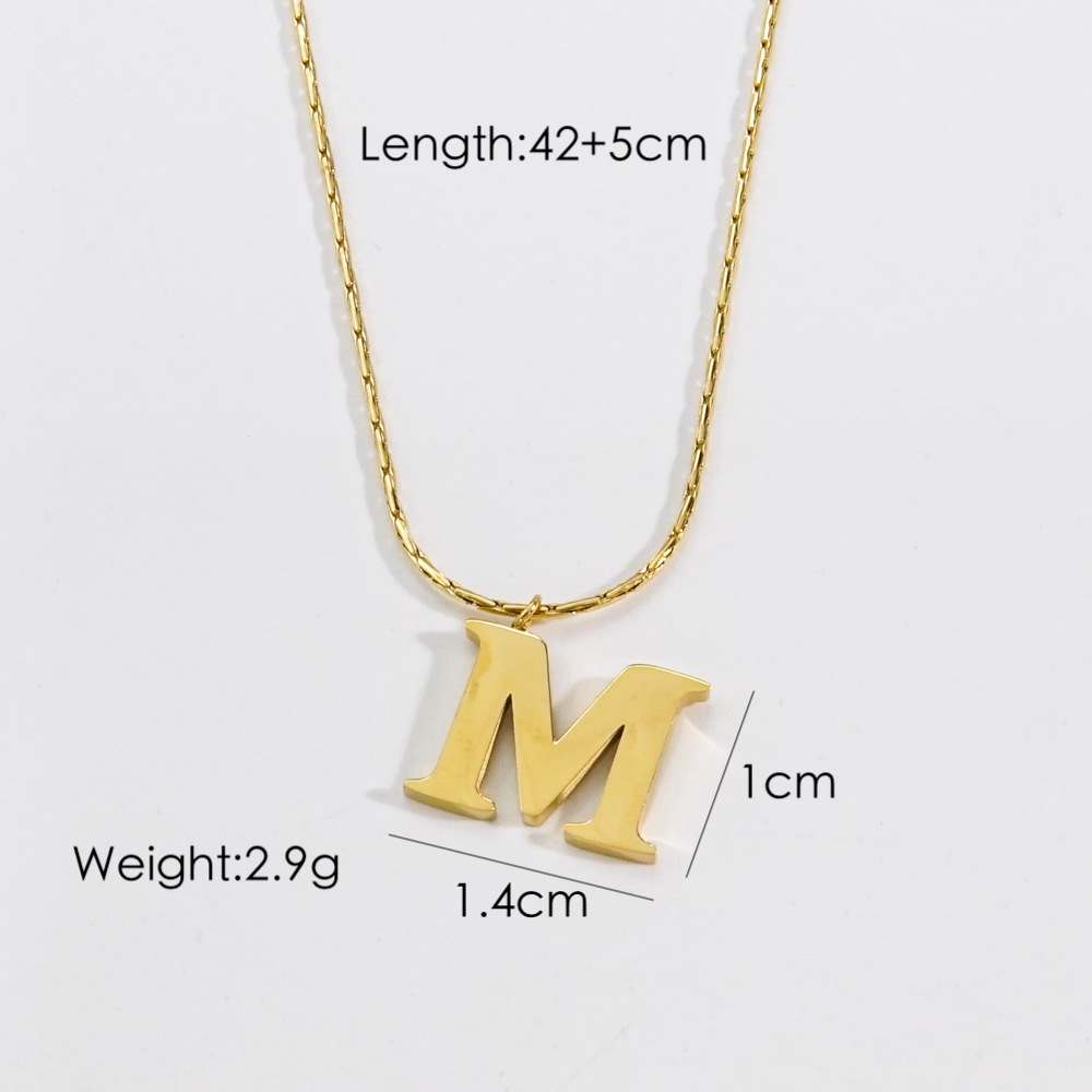 Casual Simple Style Round Letter Heart Shape Titanium Steel Plating Inlay Pearl Shell Zircon Pendant Necklace display picture 3