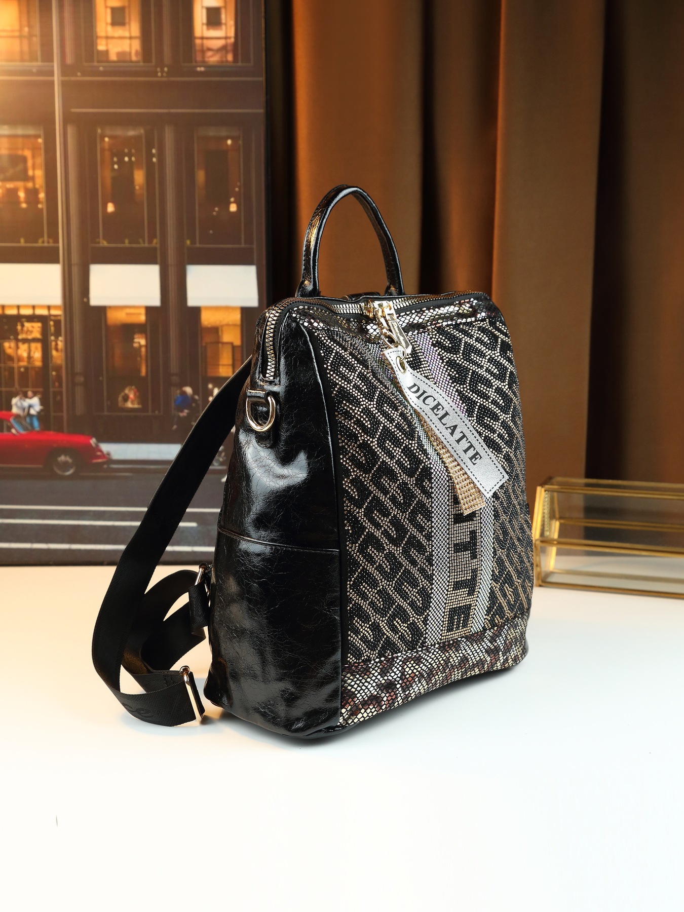 Women's Sequined Casual Backpack Soft Leather Anti-theft Daypack_voghion.com