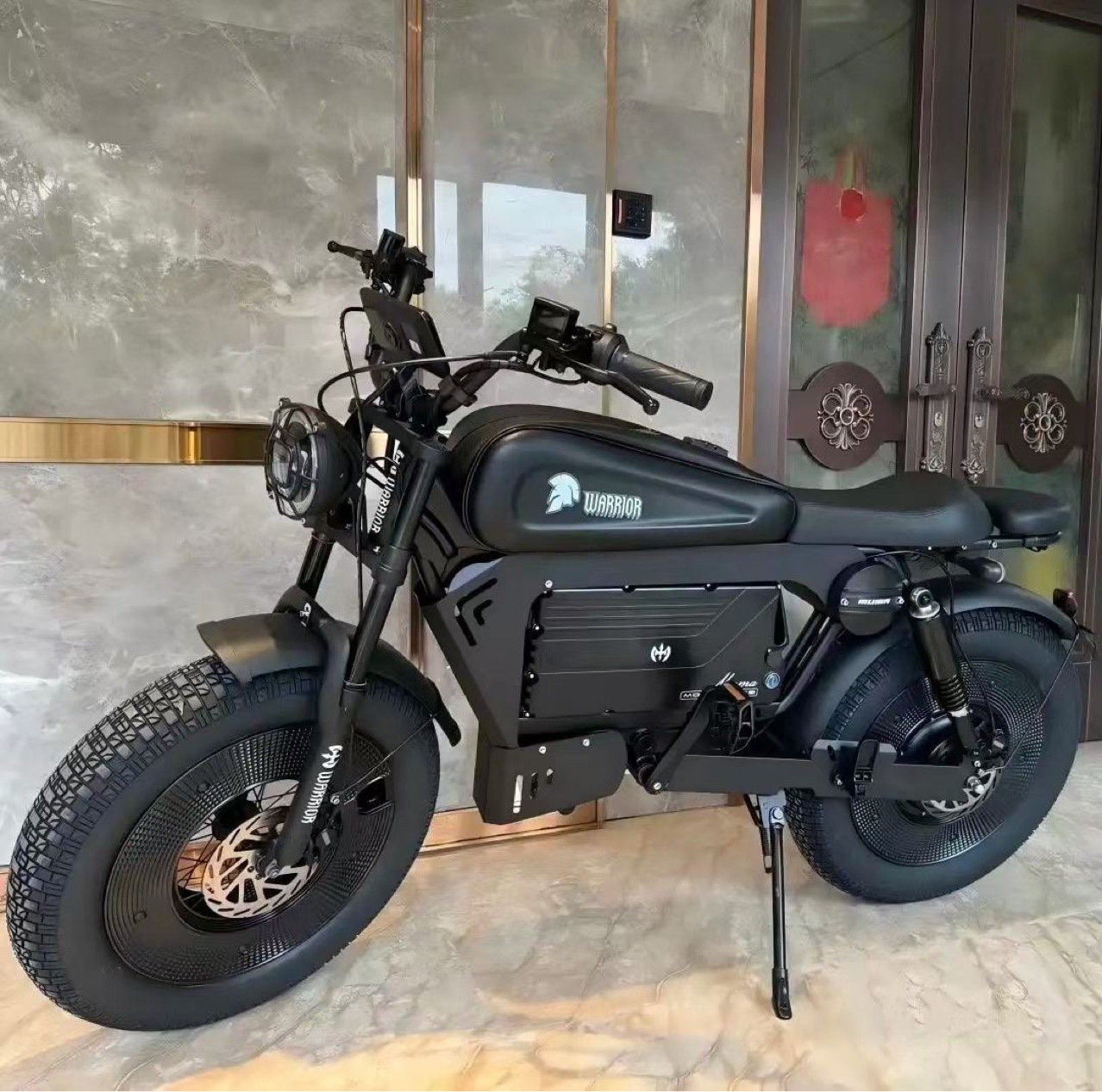 Batería de litio de samurai negro transfronterizo de los Estados Unidos asistido motocicleta eléctrica motocicleta de carretera neumáticos gordos motocicleta de nieve image 2