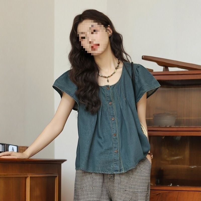 Hong Kong Style Retro Thin Denim Shirt for Women, 2026 Summer New Loose Fit Versatile Youthful Shirt Hong Kong Style Retro Thin Denim Shirt for Women, 2026 Summer New Loose Fit Versatile Youthful Shirt