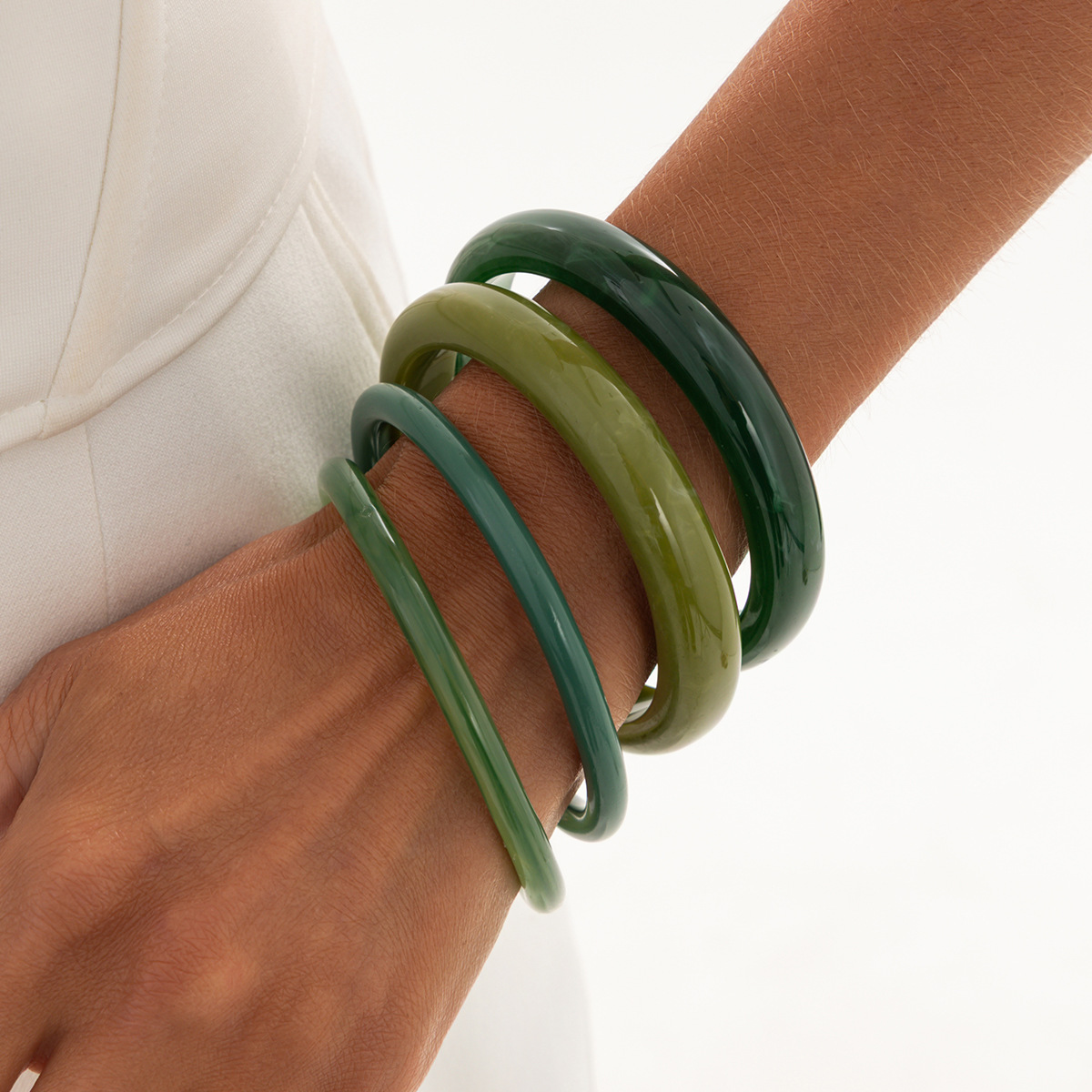 European and American Cross-border Fashion Color Gradient Resin Stacking Bracelets Vintage INS Style Arc-shaped Polished Closed Bangle Bracelets