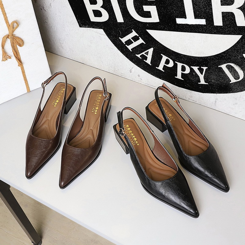 2850 European and American Style Simple and Elegant Women's Shoes with Chunky Heels, Shallow Pointed Toe, Slimming Effect, Open Back, Back Strap, Mid-Heel Pumps 2850 European and American Style Simple and Elegant Women's Shoes with Chunky Heels, Shallow Pointed Toe, Slimming Effect, Open Back, Back Strap, Mid-Heel Pumps