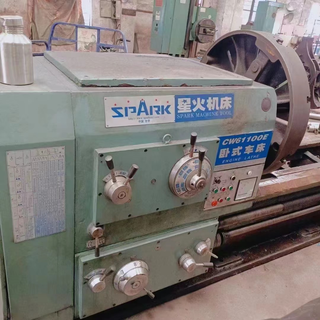 处理二手星火CW61100Ex5米卧式车床回转直径1000工件长度5000