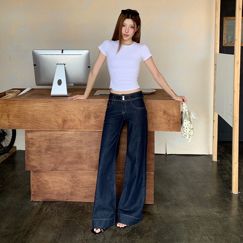 【Vogue】Ice Silk Touch｜Korean Style Denim for Everyday Wear｜Low-Waist Slim-Fit Double-Button Flared Jeans