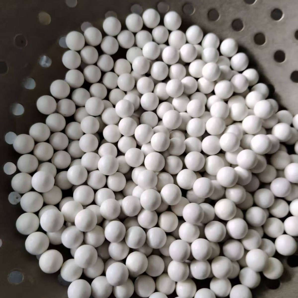 13 mm, 10 cuentas de cerámica blancas, 14 canicas, 11 bolas de cristal, 16 fichas de colores, 10 cuentas transparentes, 12 25