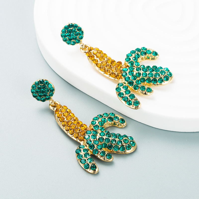 Fashion Devilu0027S Eye Banana Copper Drop Earrings Inlay Zircon Copper Earrings