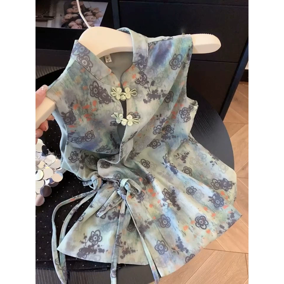 Новый элегантный топ без рукавов в китайском стиле с пряжкой в ​​национальном стиле для женщин с нишевым дизайном, уникальная и красивая рубашка с ощущением высокого класса.