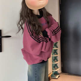 韩系chic松弛感三条杠字母连帽长袖卫衣女春秋学院风设计感上衣潮