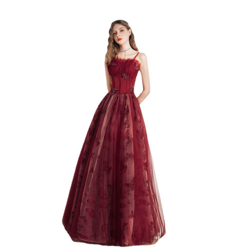 Winter red wedding dress for bride, long skirt, western style