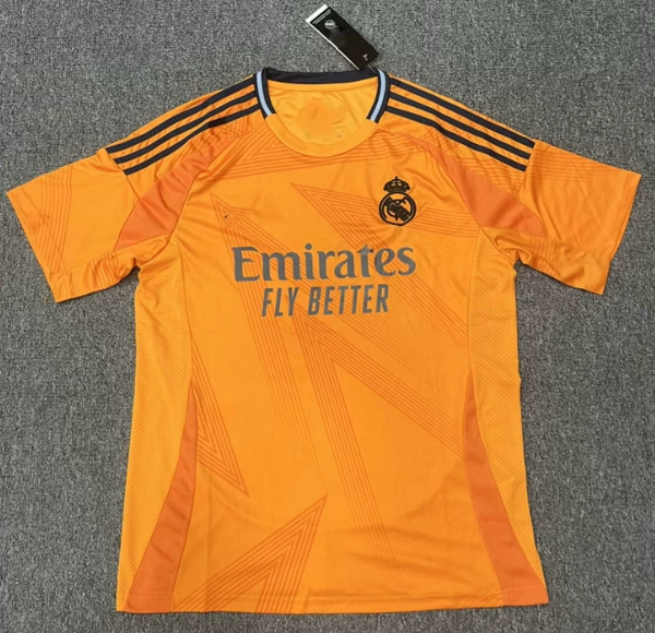 24-25 Real Madrid away