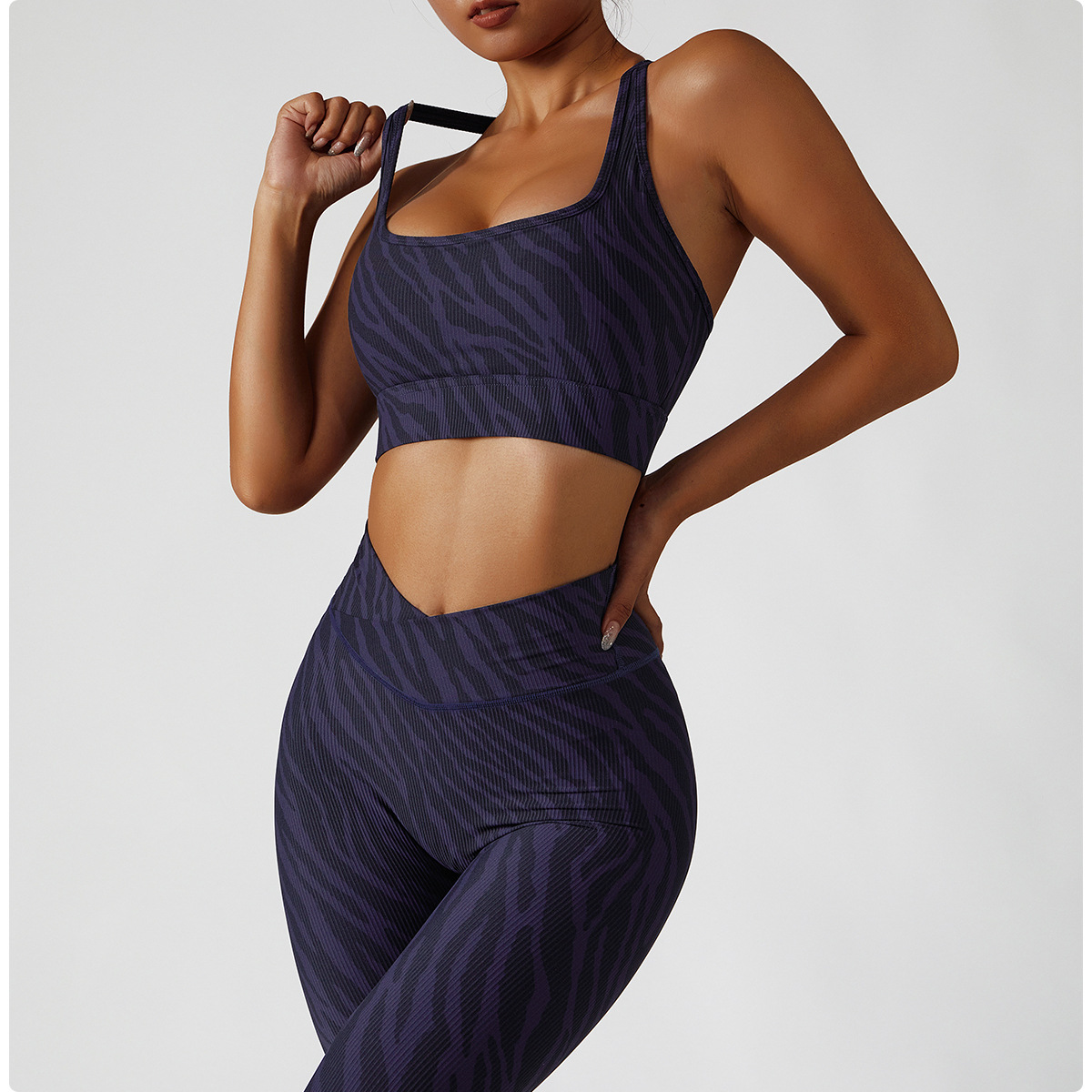 5 Model Show-BWX6398-2_10.jpg