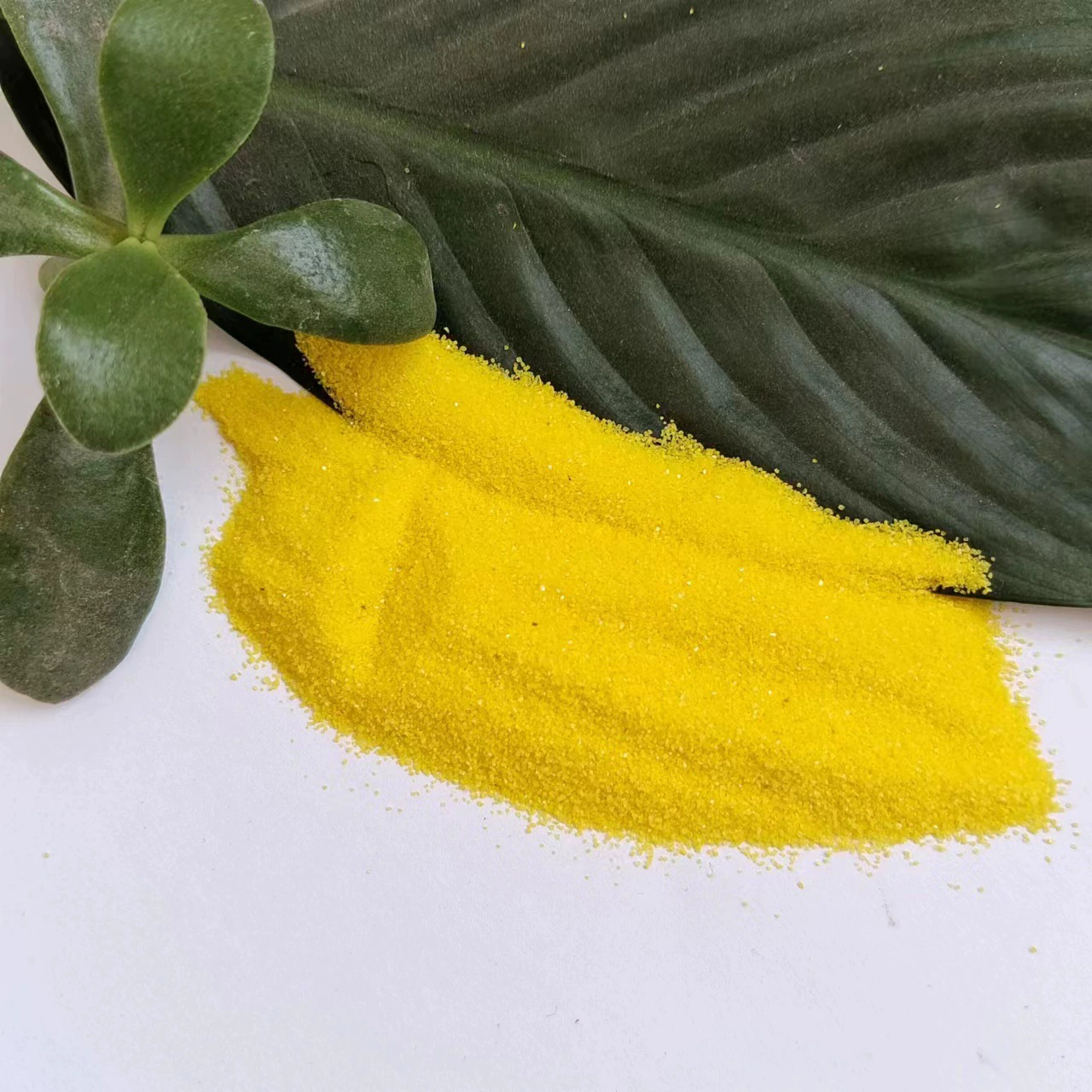 Сладан с ароматным песком с ароматным песком с золотым нефритовым песком с ароматным песком